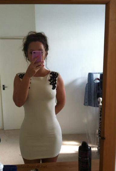 bruneta sucht diskretes Treffen in Chemnitz